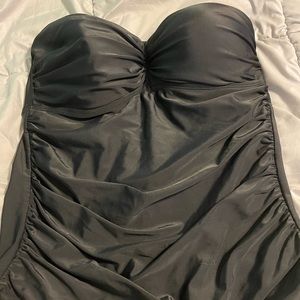 H2Oh! black swimsuit top